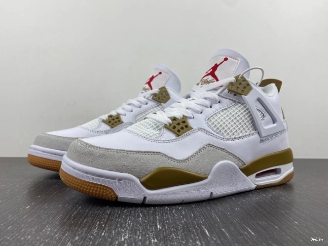 DR5415-120 Retro Jordan 4 SB 0701